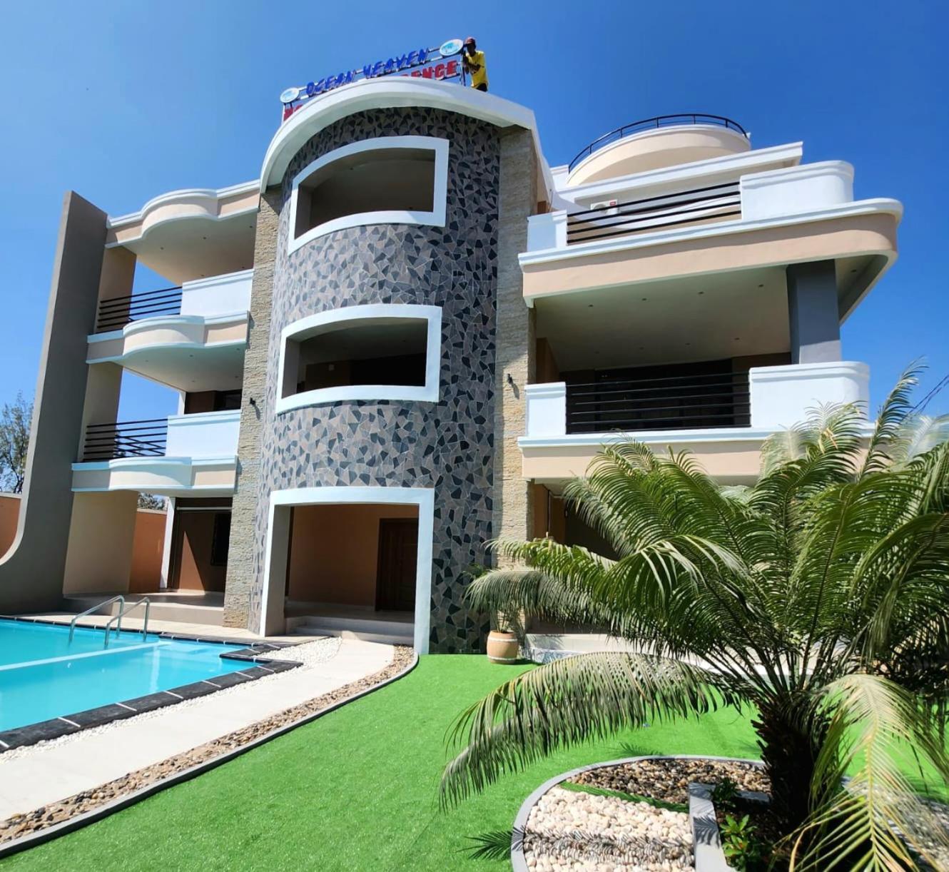 Ocean Heaven Hotel Mahajanga Eksteriør billede